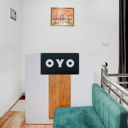 Hotel O Le Empire Stay House 뉴델리 외부 사진