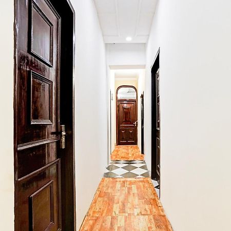 Hotel O Le Empire Stay House 뉴델리 외부 사진